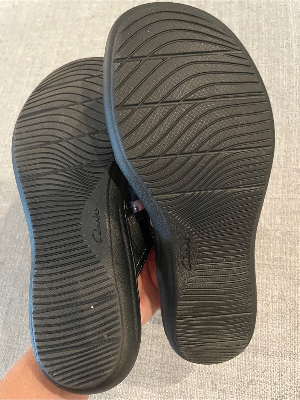 Clarks Black Floral Accent Women's Sandals - Picture 3 of 6